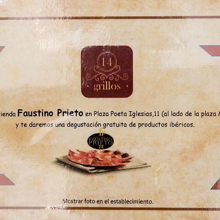 Vut 14 Grillos Apartman Salamanca Kültér fotó